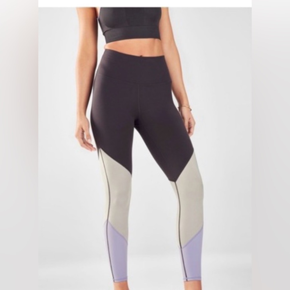 Fabletics Zone Powerhold High-Waisted 7/8 Leggings